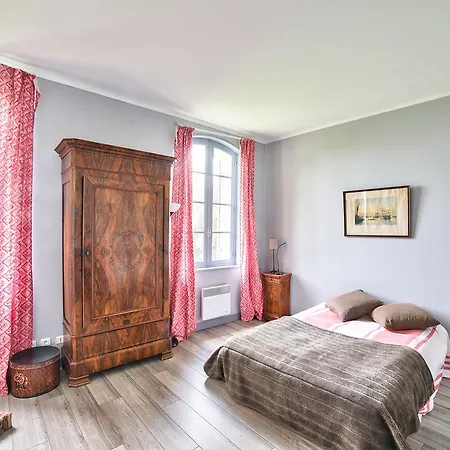 Alojamento de Acomodação e Pequeno-almoço Chateau Rambaud By Weekome Génissac