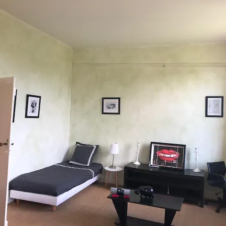 Alojamento de Acomodação e Pequeno-almoço Chateau Rambaud By Weekome