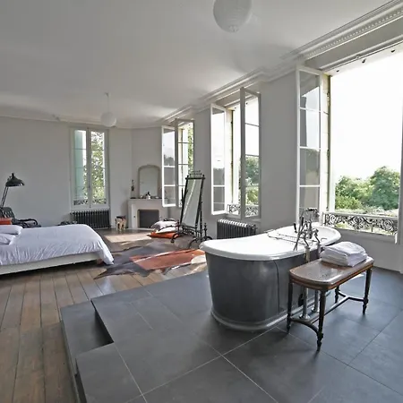 Chateau Rambaud By Weekome Alojamento de Acomodação e Pequeno-almoço
