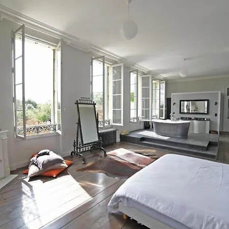 Chateau Rambaud By Weekome Alojamento de Acomodação e Pequeno-almoço